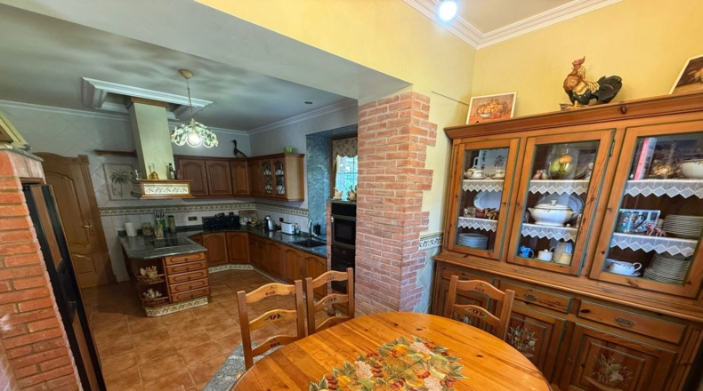 Cantabria - Barrio El Arco - 3200m2