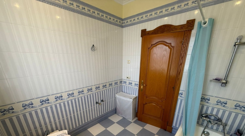 Cantabria - Barrio El Arco - 3200m2