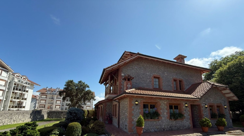 Cantabria - Barrio El Arco - 3200m2