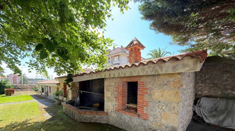 Cantabria - Barrio El Arco - 3200m2