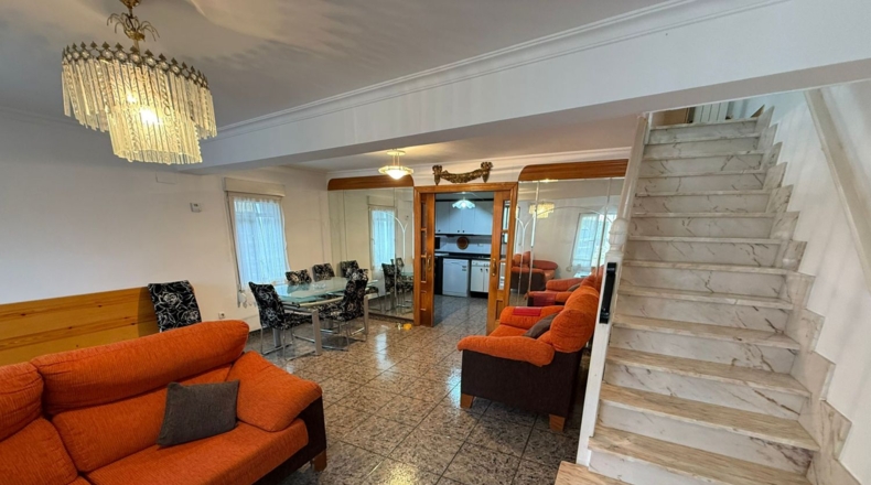 Cantabria - Barrio El Arco - 185m2