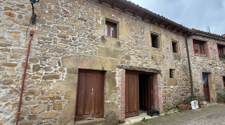 Cantabria - San Bartolomé de Meruelo - 345m2