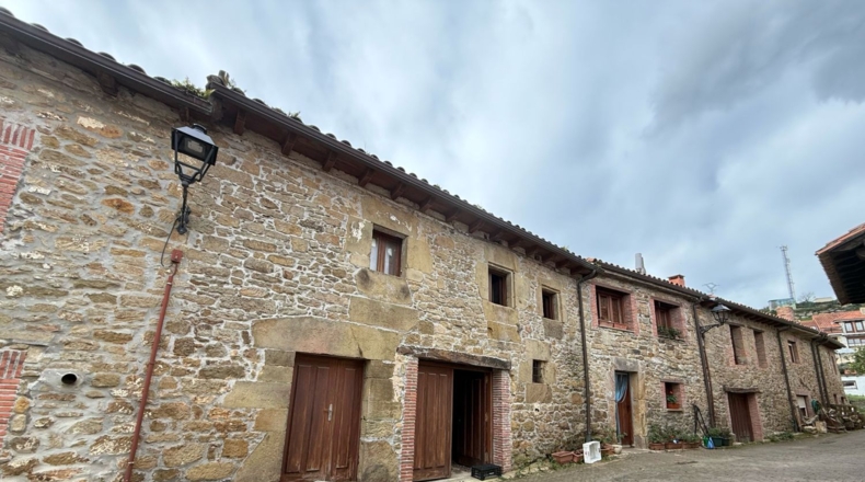 Cantabria - San Bartolomé de Meruelo - 345m2