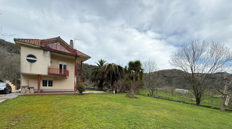 Cantabria - San Miguel de Aguayo - 1600m2