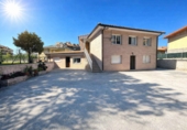 Chalet independiente con terreno en venta en Noja ref: TR380692 foto