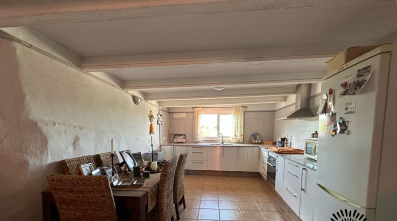 Castellon - Cálig - 283m2