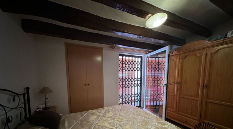 Castellon - Cálig - 283m2