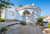 Chalet independiente con terreno en venta en Rojales ref: TR186139 foto