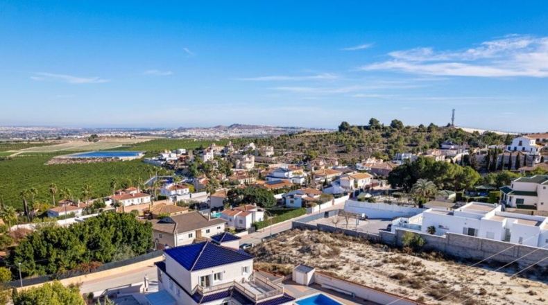 Alicante - Almoradí - 1400m2