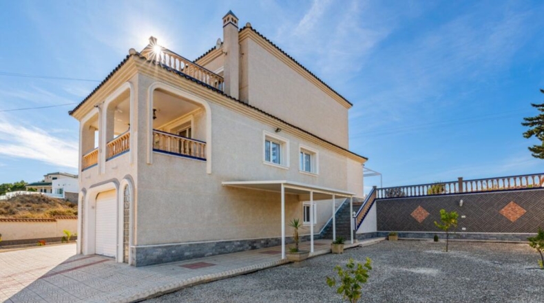 Alicante - Almoradí - 1400m2