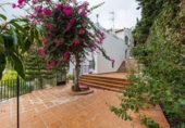 Villa con terreno en venta en Salobreña ref: TR360880 foto