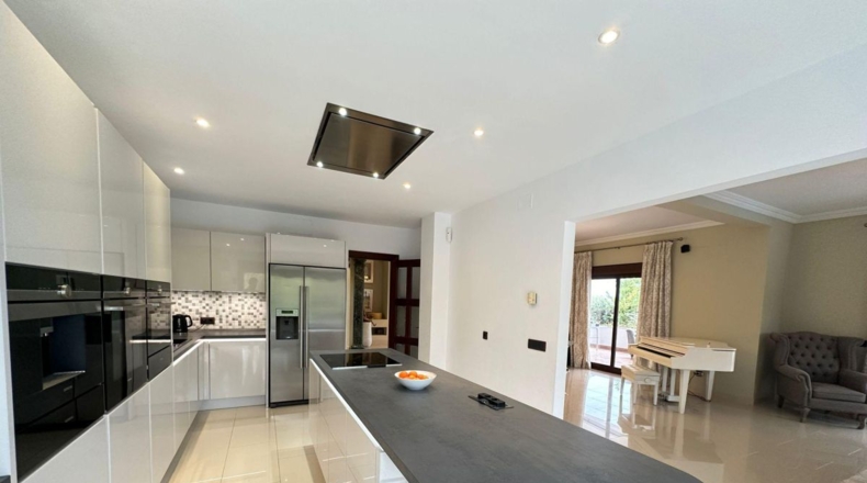 Málaga - Marbella - 2000m2