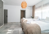 Vil·la amb terreny en lloguer a la España, Marbella, ref.: TR279027 foto