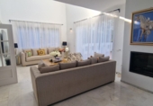 Vil·la amb terreny en lloguer a Marbella ref.: TR255542 foto