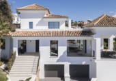 Villa con terreno en venta en la España, Marbella, ref: TR188991 foto