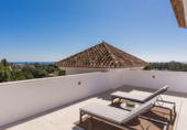 Villa con terreno en venta en la España, Marbella, ref: TR188991 foto