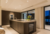 Villa con terreno en venta en la España, Marbella, ref: TR188991 foto