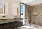 Villa con terreno en venta en la España, Marbella, ref: TR188991 foto