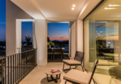 Villa con terreno en venta en la España, Marbella, ref: TR188991 foto
