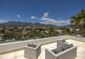 Vil·la amb terreny en lloguer a Marbella ref.: TR260534 foto