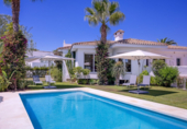 Vil·la amb terreny en lloguer a la España, Marbella, ref.: TR255560 foto