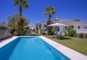 Vil·la amb terreny en lloguer a la España, Marbella, ref.: TR255560 foto