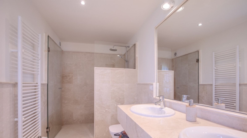 Málaga - Marbella - 1200m2