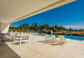 Vil·la amb terreny en lloguer a Marbella ref.: TR262535 foto