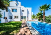 Vil·la amb terreny en venda a Marbella ref.: TR232814 foto