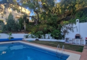 Vil·la amb terreny en venda a Marbella ref.: TR232814 foto