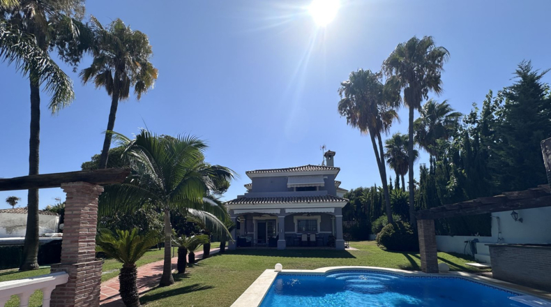 Málaga - Estepona - 754m2