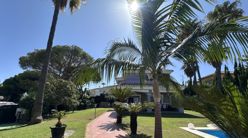 Málaga - Estepona - 754m2