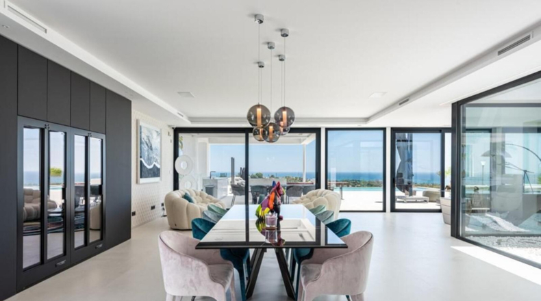 Málaga - Estepona - 1495m2