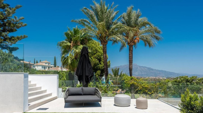 Málaga - Estepona - 1495m2