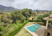 Vil·la amb terreny en venda a Marbella ref.: TR380454 foto