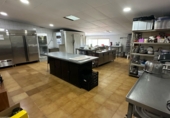 Nau industrial en venda a Marbella ref.: TR234918 foto