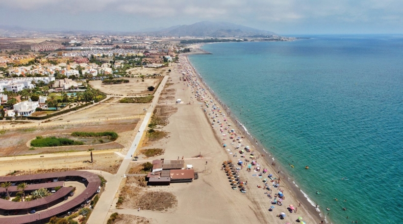 Almería - Urbanización Cabuzana - 1000m2