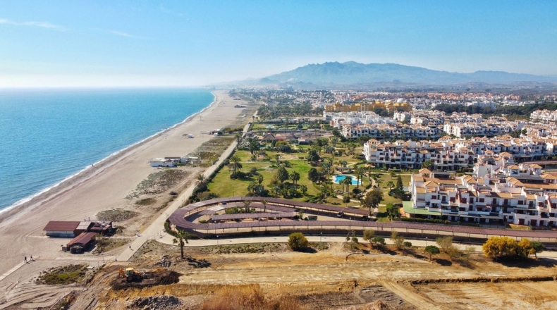 Almería - Urbanización Cabuzana - 1000m2