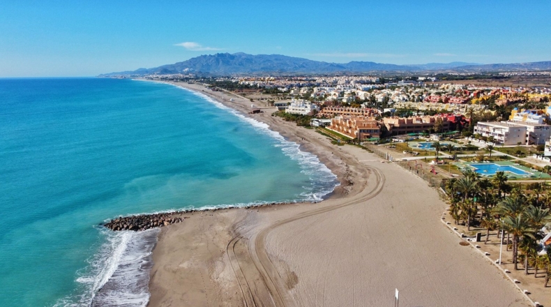 Almería - Urbanización Cabuzana - 1000m2