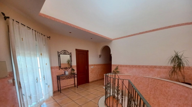 Almería - Las Herrerías - 1600m2