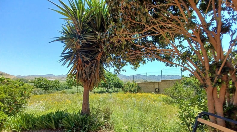 Almería - Las Herrerías - 1600m2