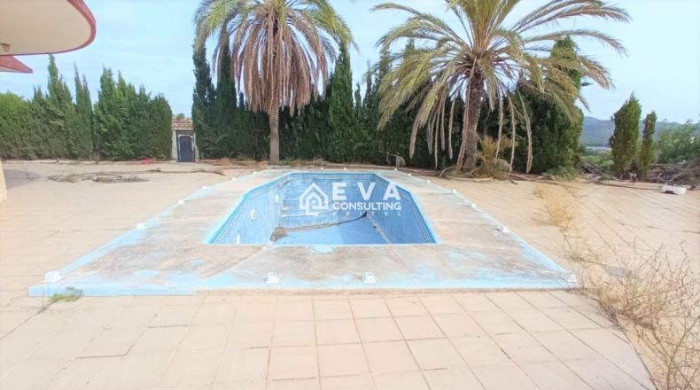 Castellón - Urbanización El Pantano - 860m2