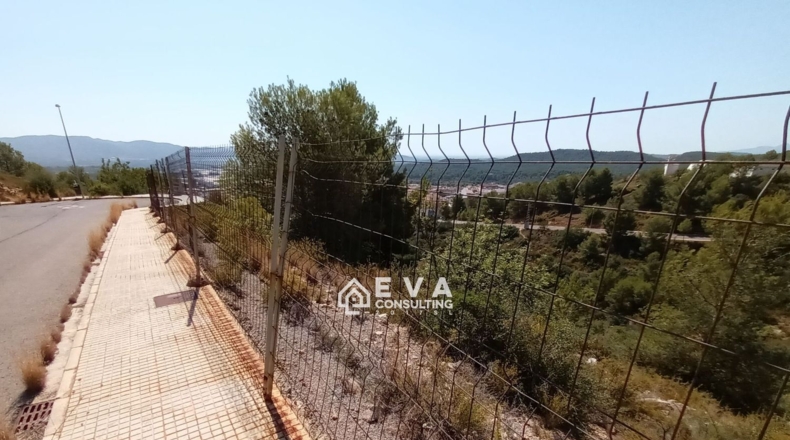 Castellón - Grupo San Cristóbal - 750m2