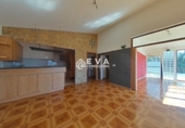 Chalet independiente con terreno en venta en la España, Vilafamés, ref: TR253912 foto