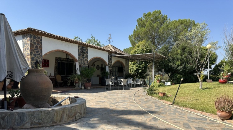 Jaén - Bailén - 5300m2