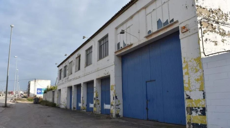 Jaén - Bailén - 984m2