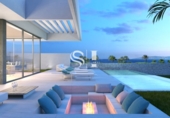 Chalet independiente con terreno en venta en Adeje ref: TR253929 foto