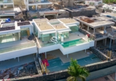 Chalet independiente con terreno en venta en Adeje ref: TR253929 foto