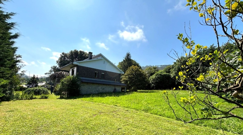 Cantabria - Palacio - 2400m2