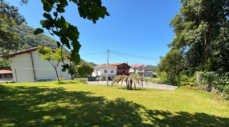 Cantàbria - Barrio El Arco - 1230m2